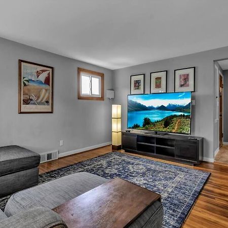 Gorgeous 2 Queen Bedroom Apartment In North Buffalo With 70 Inch Tv Luaran gambar