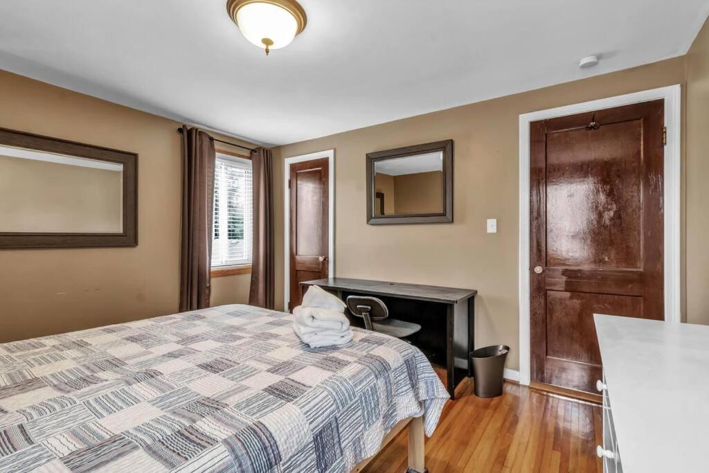 Gorgeous 2 Queen Bedroom Apartment In North Buffalo With 70 Inch Tv Luaran gambar